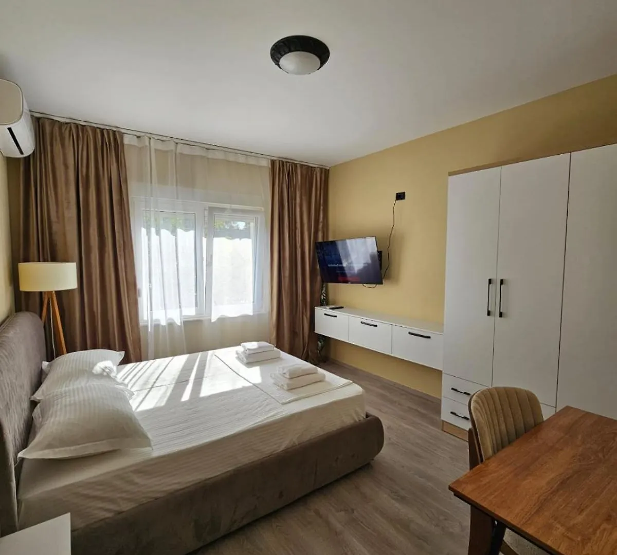 Zazo Apartaments Tirana Albania